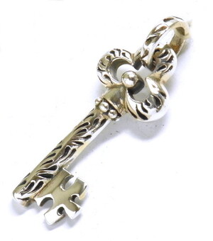 �N���[�o�[�E�L�[�y���_���g[mp0353]