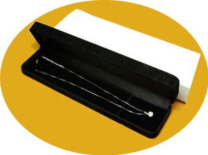 �����X�E�F�[�h�W���G���[�P�[�X�y�l�b�N���X�p�z[]