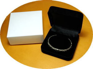 �����X�E�F�[�h�W���G���[�P�[�X�y�o���O���E�u���X�p�z[]