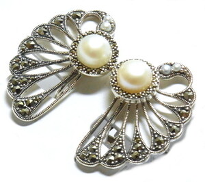 �y��R�z�����e�X���f�U�C���̃p�[���E�s�A�X[204E0542-1]